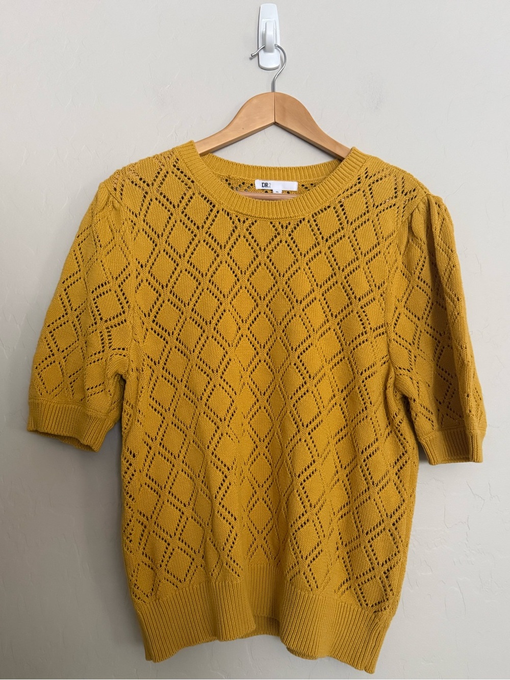 DR2 Daniel Rain. Golden Yellow Open knit Short Sleeve Sweater Size XL Cotton